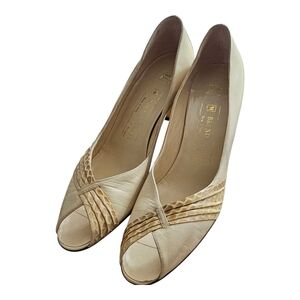 Vintage Bruno Magli Italy Cream Leather Peep Toe Pumps Snakeskin Accent Size 8